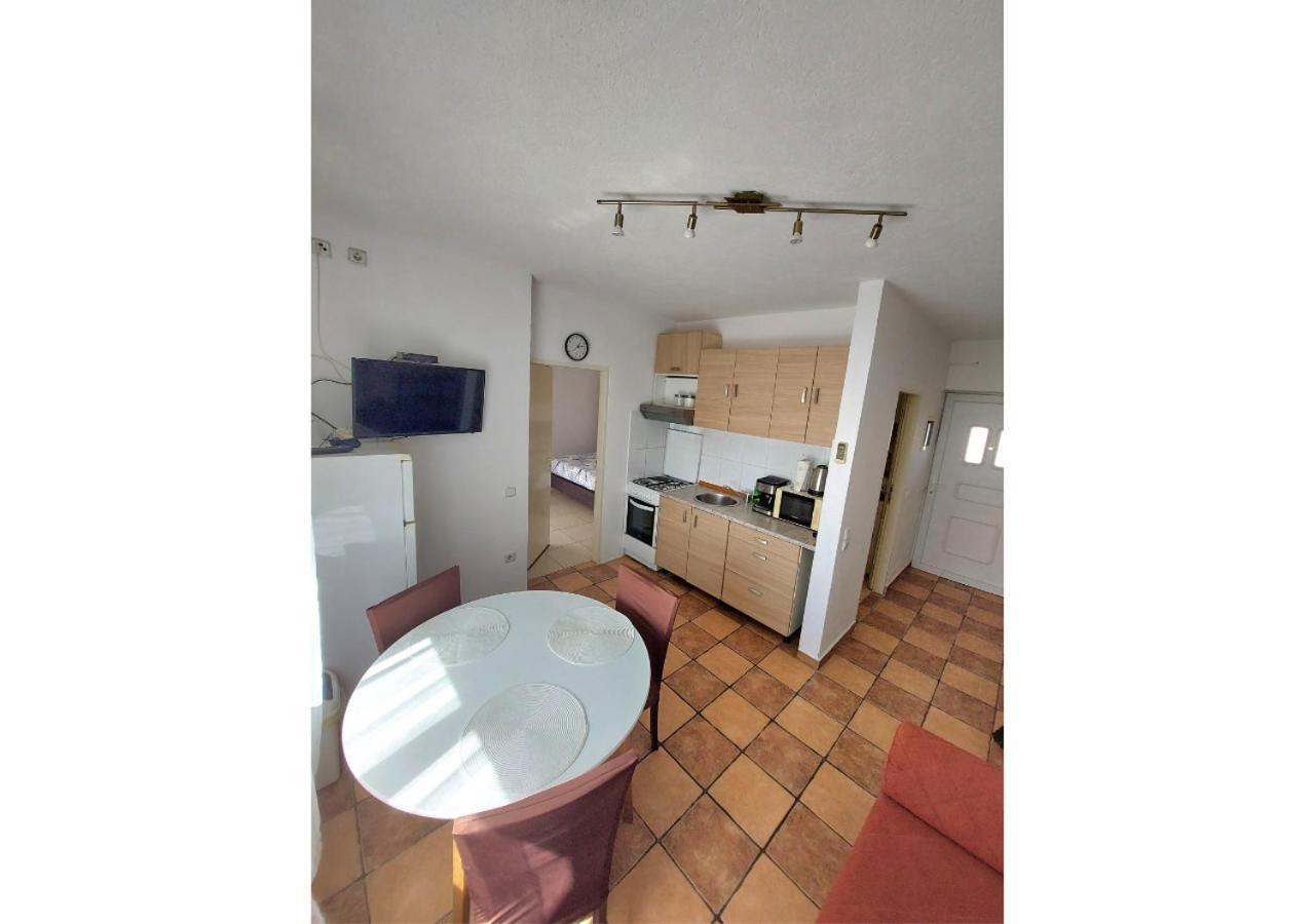 Apartman Dobric Fažana Esterno foto